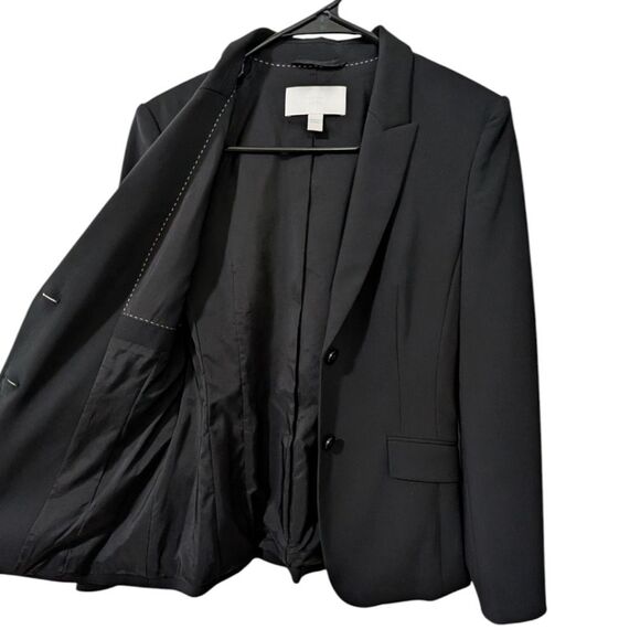 HUGO BOSS Julea Black Two Button Blazer - Women's US 4 - Picture 4 of 8